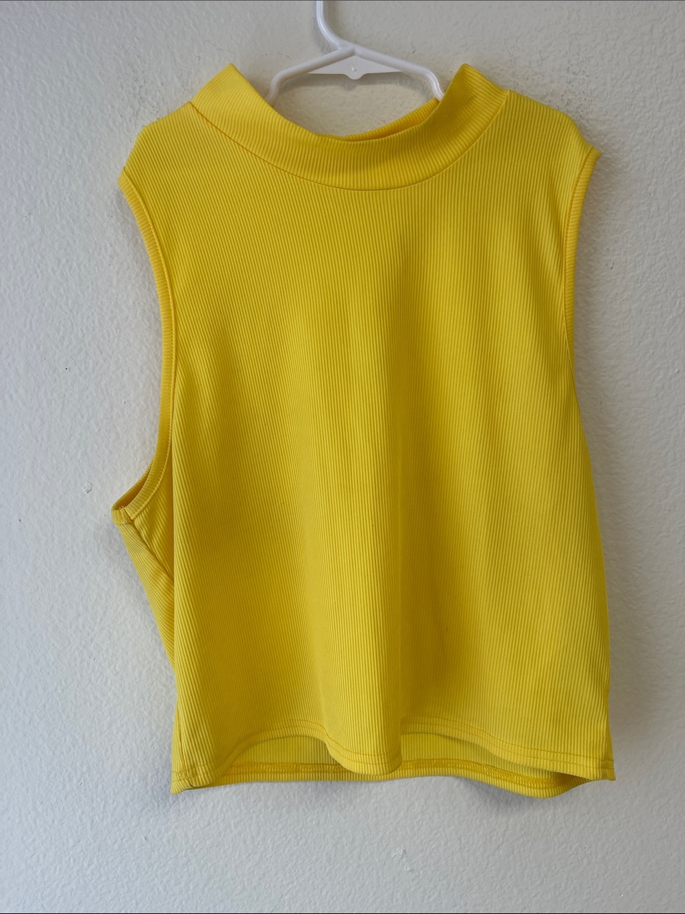 Sleeveless Mock Neck Ribbed Tank Top - Yellow